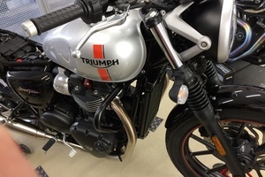 TRIUMPH Street Twinのサムネイル